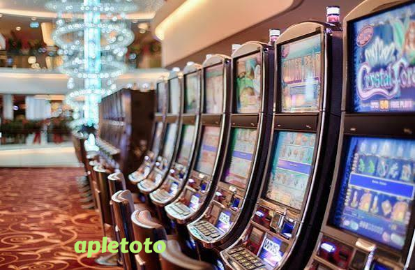 apletoto Live Dealer Tables at Your Fingertips
